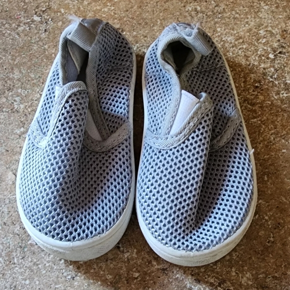 Toddler sneakers & shoes - Picture 7 of 16